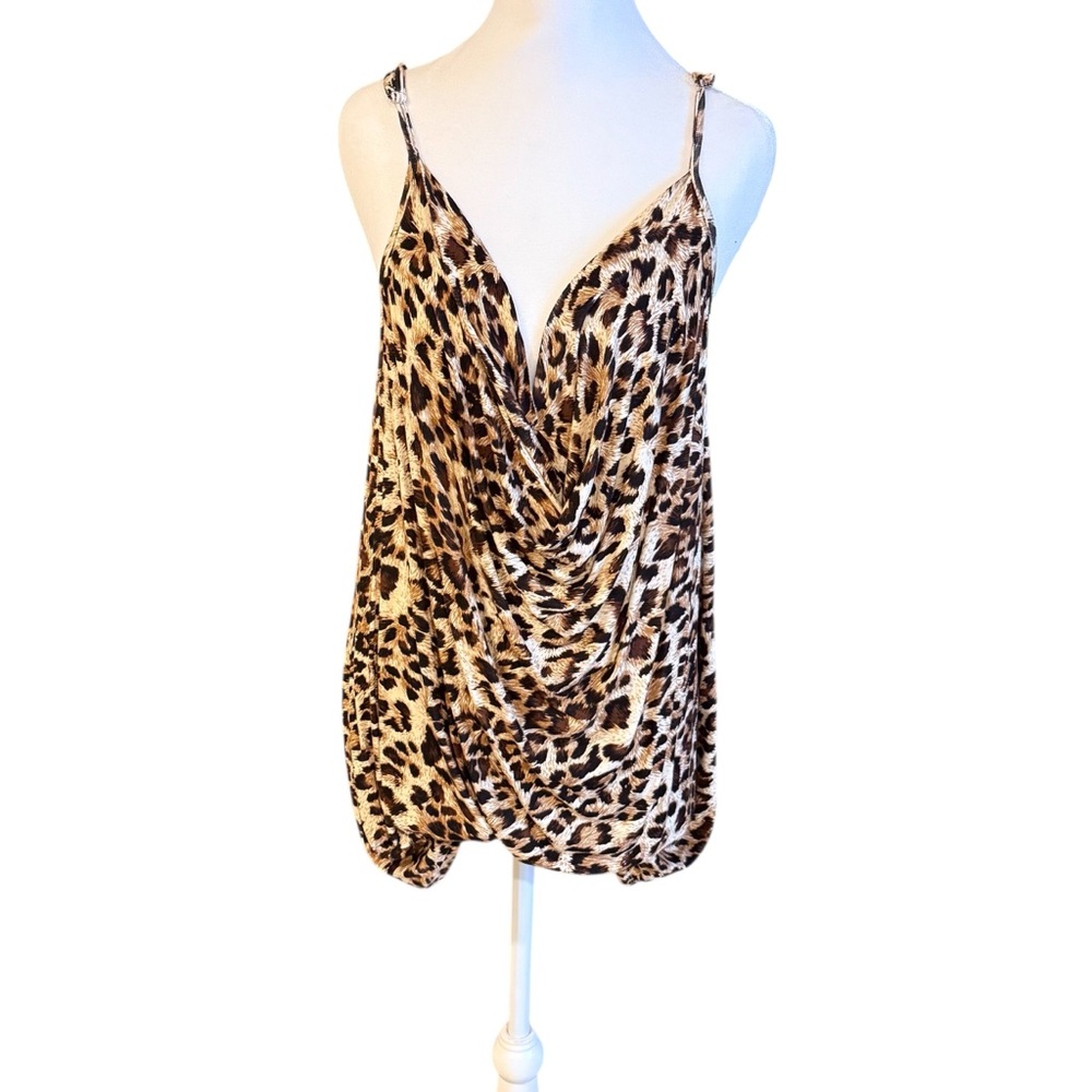 Umgee leopard print tank. NWT